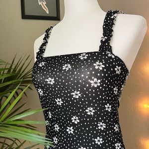 BooHoo B&W Polka dot Mini Dress